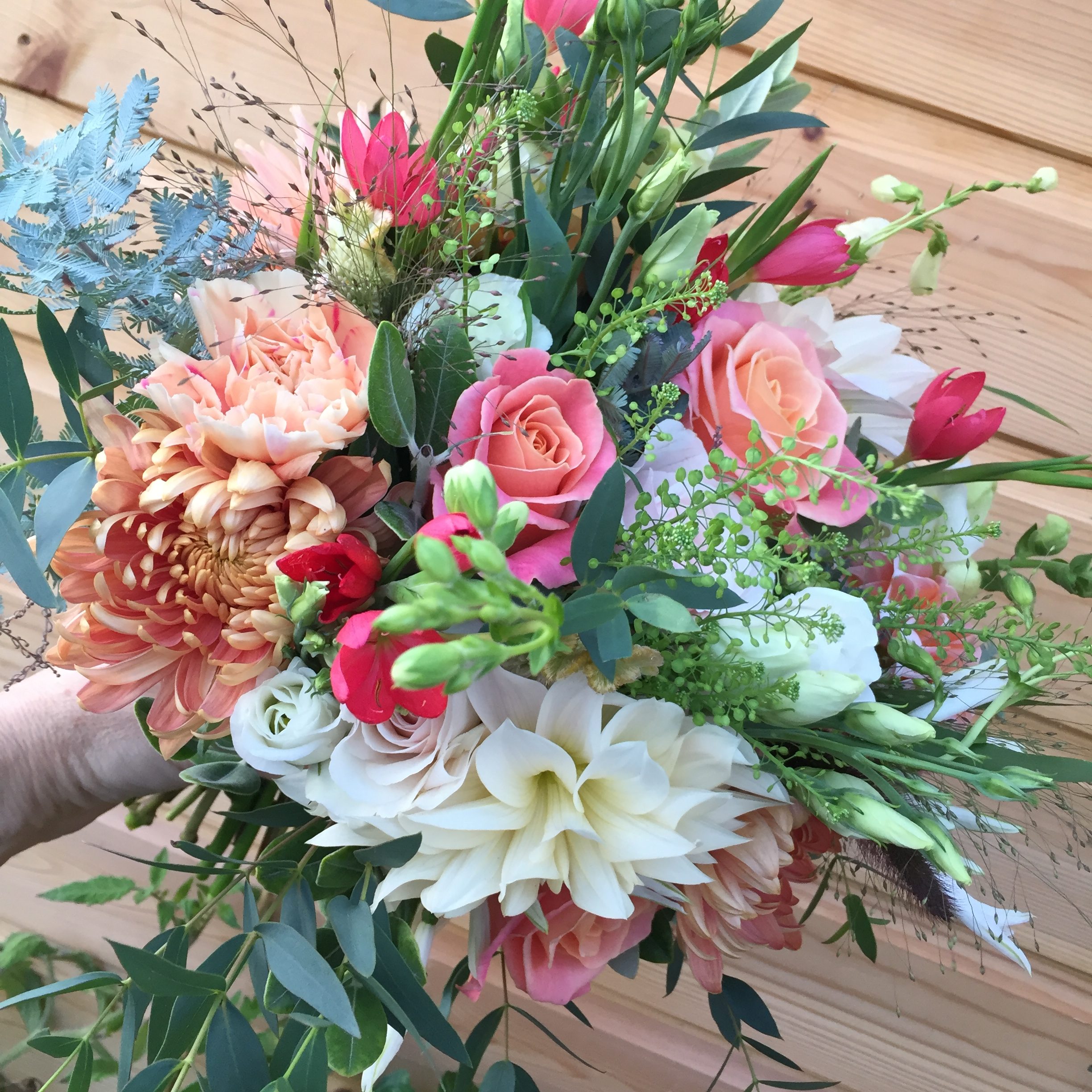 Peach and coral bouquet